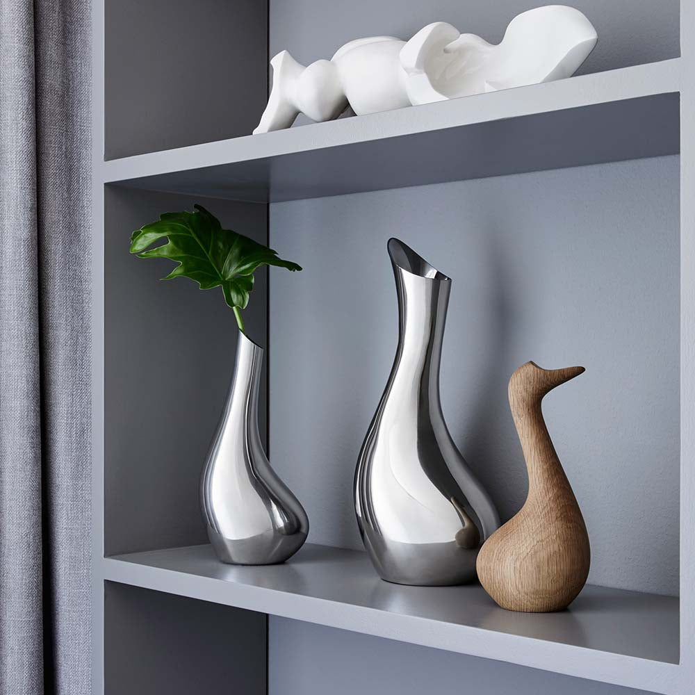 VAGNBYS Vase: Swan Solitaire Vase for a Single Stem: Silver Stainless Steel