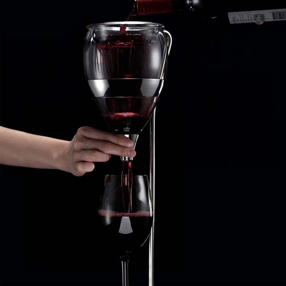 Demo - Vagnbys Wine Aerator & Decanter - Table Tower