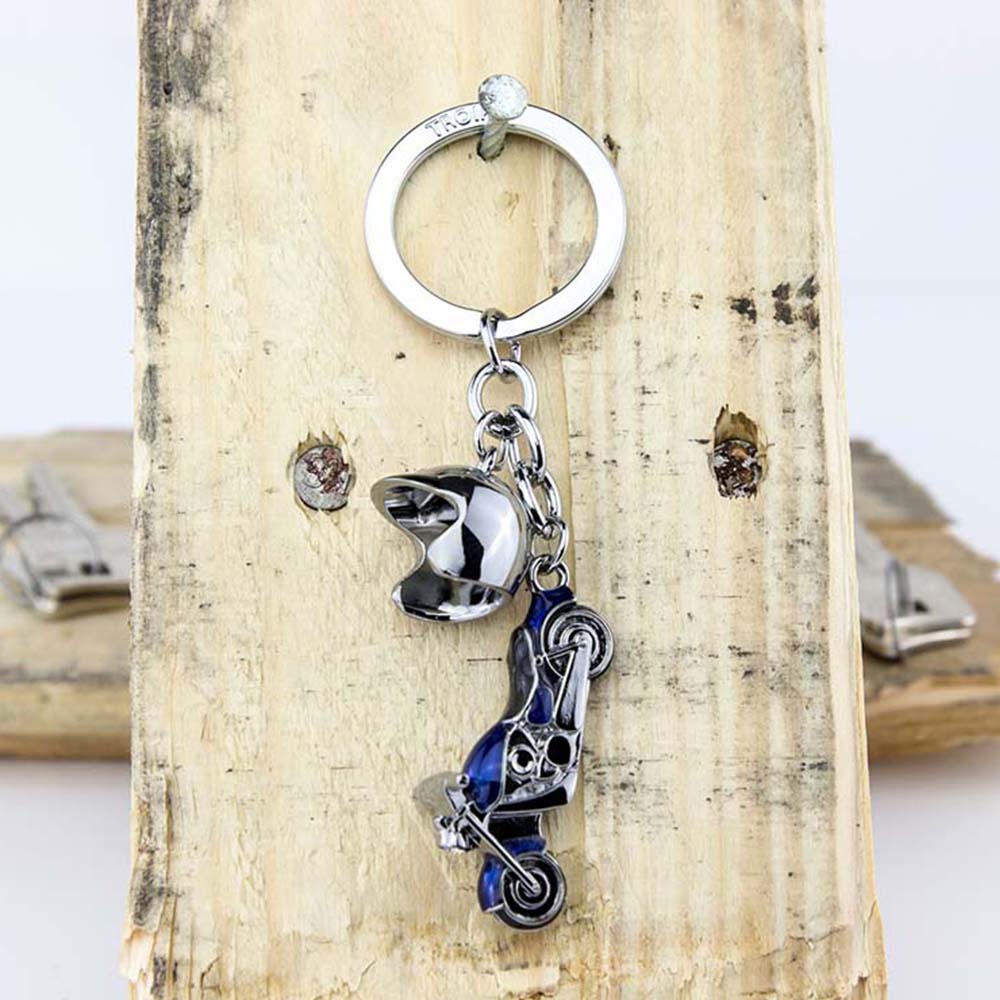 TROIKA Keyring with 2 Charms KEY CRUISING